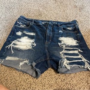 American eagle boyfriend short